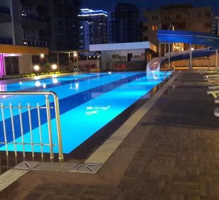 Goldsun Deluxe Apartment *